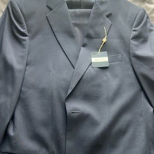 Beautiful brand new Joseph Feiss, navy blue.